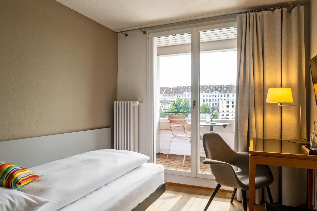 Single Room Balcony,1333334603:JPEG