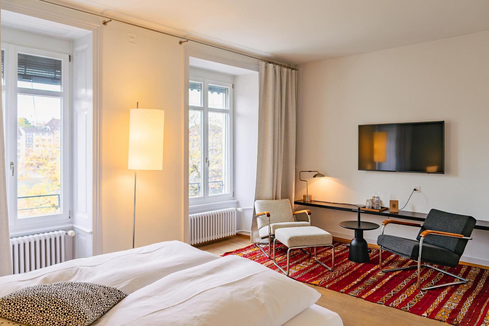 Double Room View to Rhine River